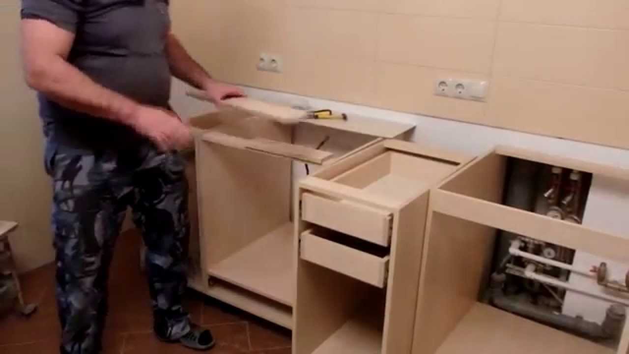 Установка фурнитуры и аксессуаров на гарнитур